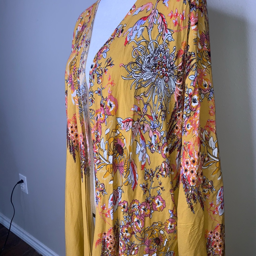 FREE PEOPLE | Intimately FP Yellow Floral Kimono - Picture 13 of 16